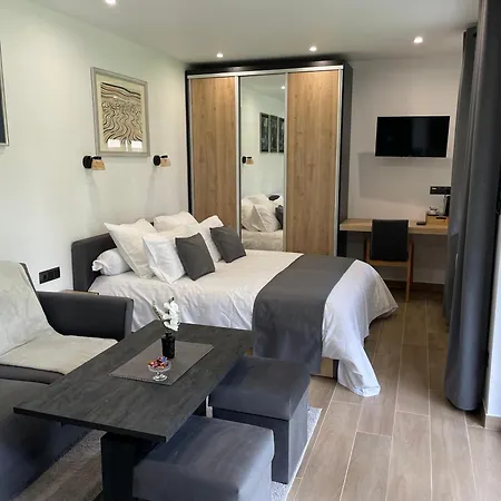 住宿加早餐酒店 Dunea 3*